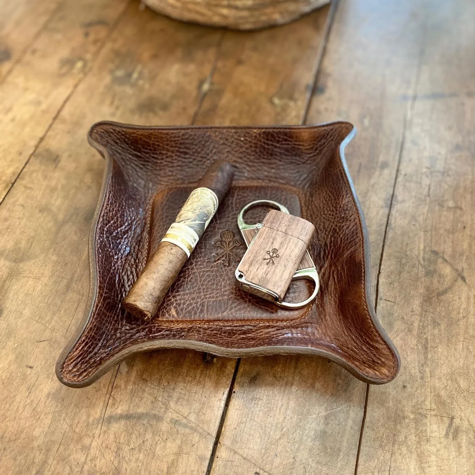 Custom Leather Valet Tray in Antique Saddle - Image 4