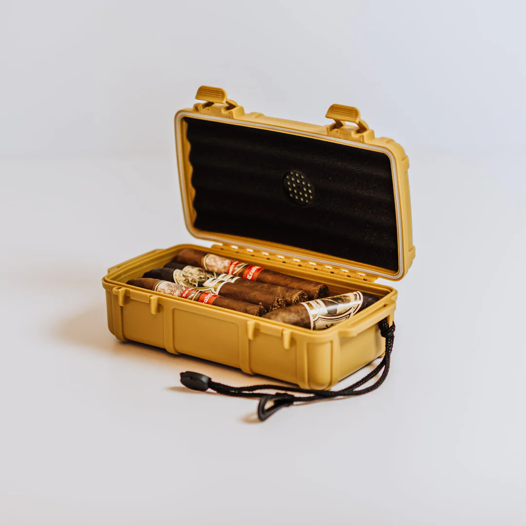 Family Reserve 10-Count Travel Humidor - Image 3