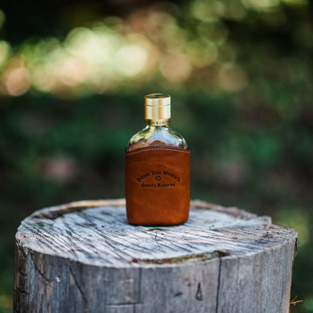 Family Reserve Leather Wrapped Glass Flask - Image 4